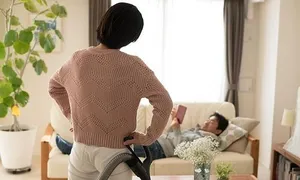 Tôi vất vả kiếm tiền nhưng chồng hài lòng lương 6 triệu